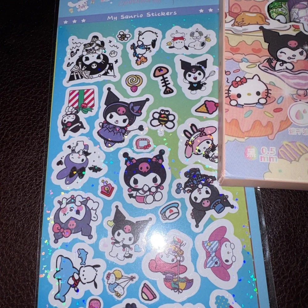 Sanrio compact kuromi